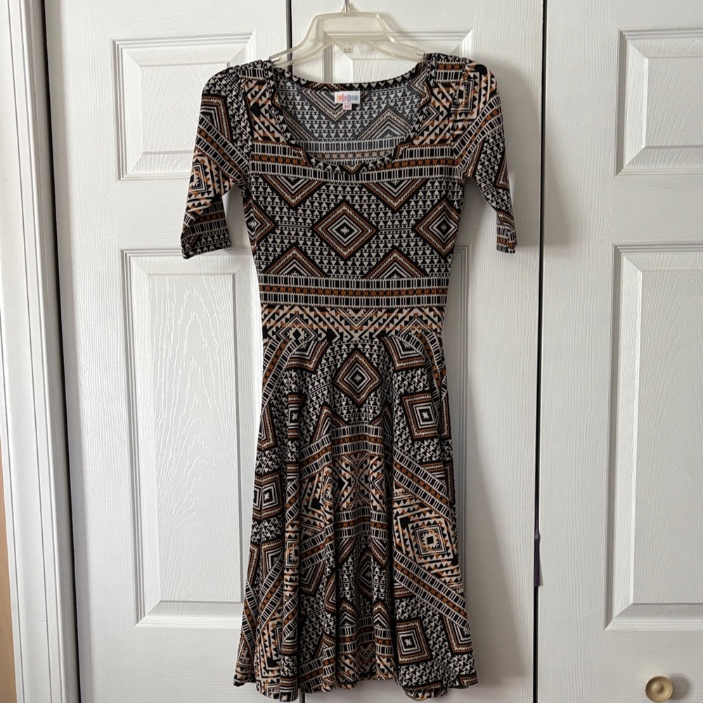 LulaRoe Geometric Patterned Dress - Black and Tan